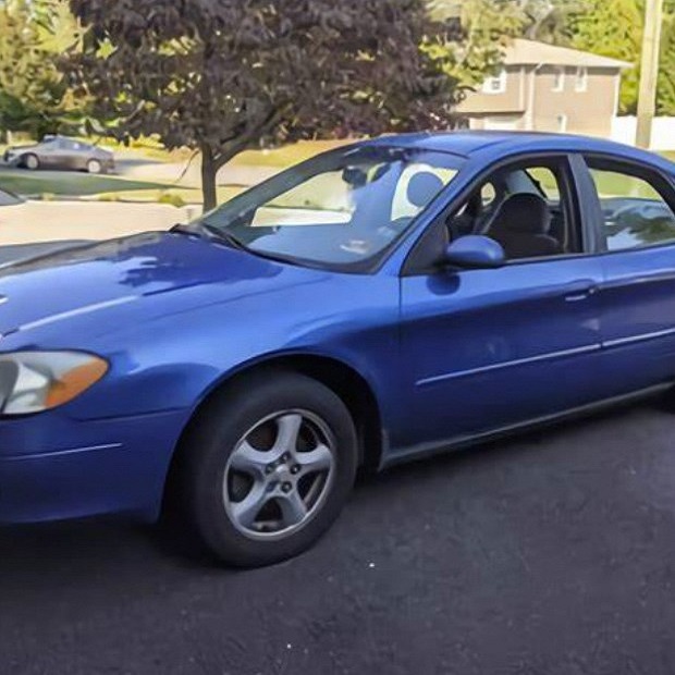 Ford Taurus Station Wagon