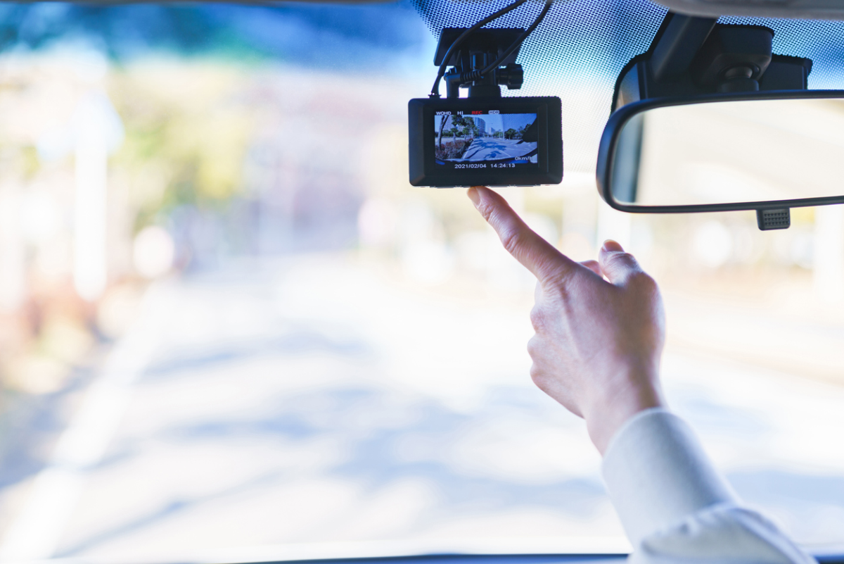 how to install dash cam