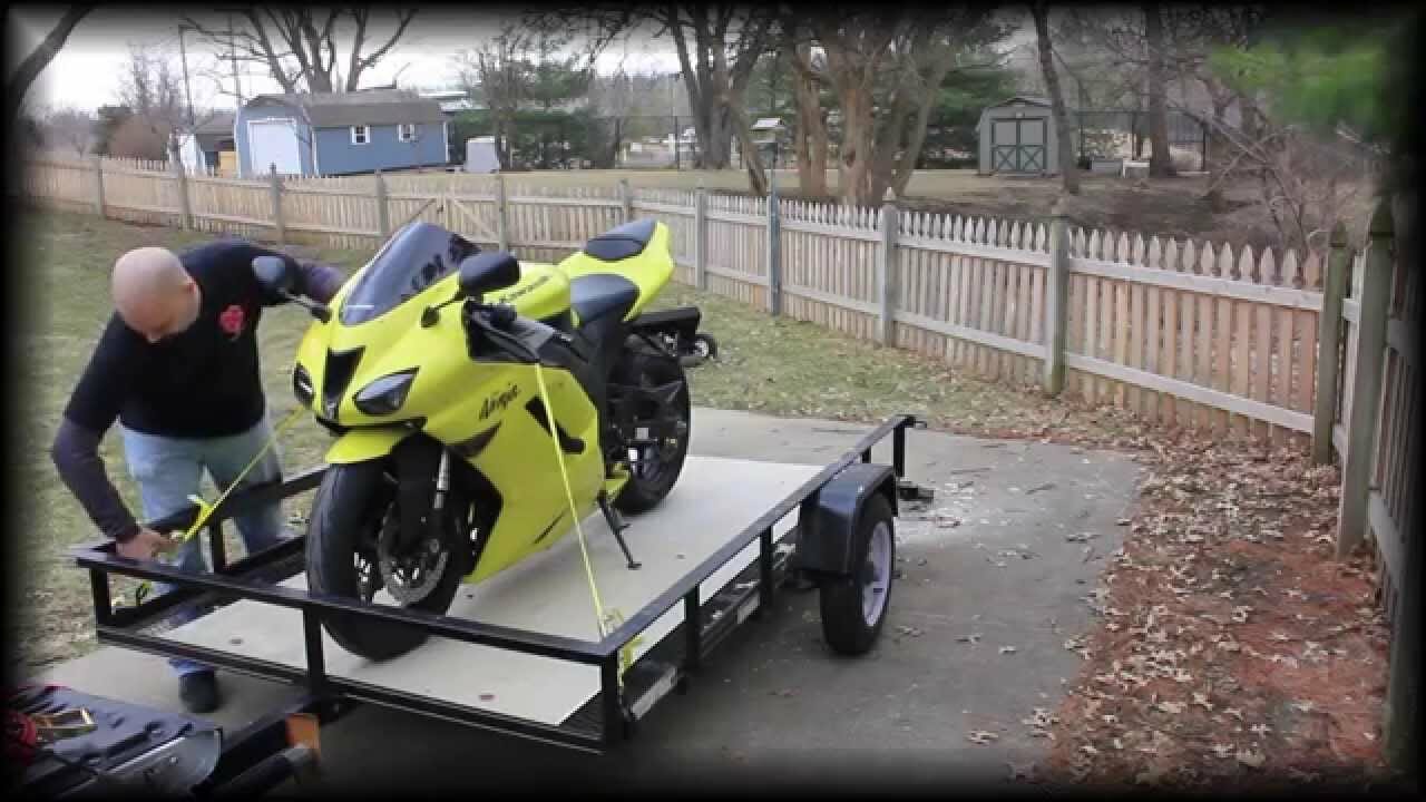 how to strap down a motorcycle